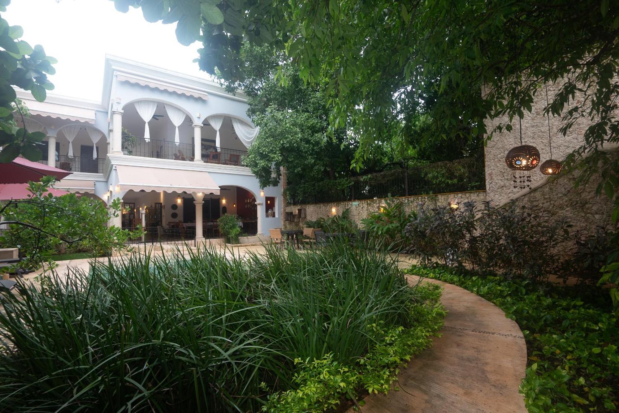 Hotel Posada San Juan Valladolid  Exterior photo